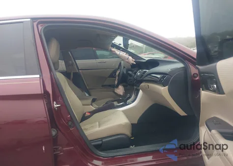 2016 Honda Accord Lx z USA, uszkodzony, nr VIN 1HGCR2F30GA144895